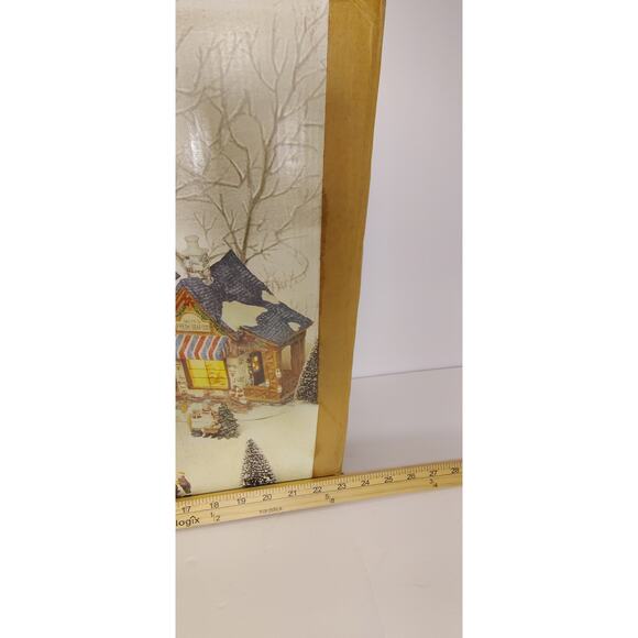 Christmas Streets 2005 Vintage Village Decor porcelain Xmas Lights 20 Piece - Picture 8 of 9